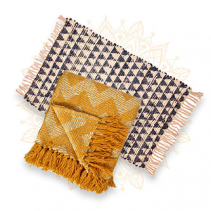 Rugs & Throws